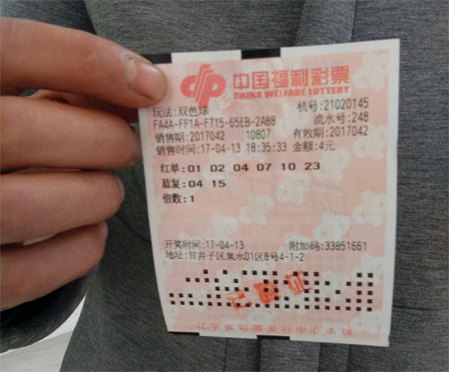 下半场伤停补时5分钟，全场比赛结束，最终利物浦2-0伯恩利。
