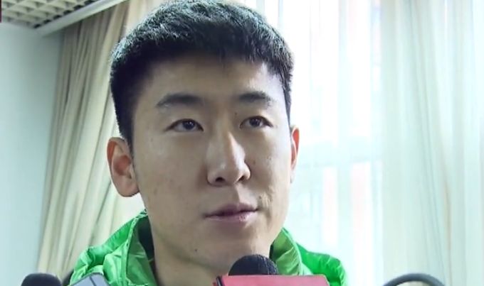 亚洲精品一区国语对白