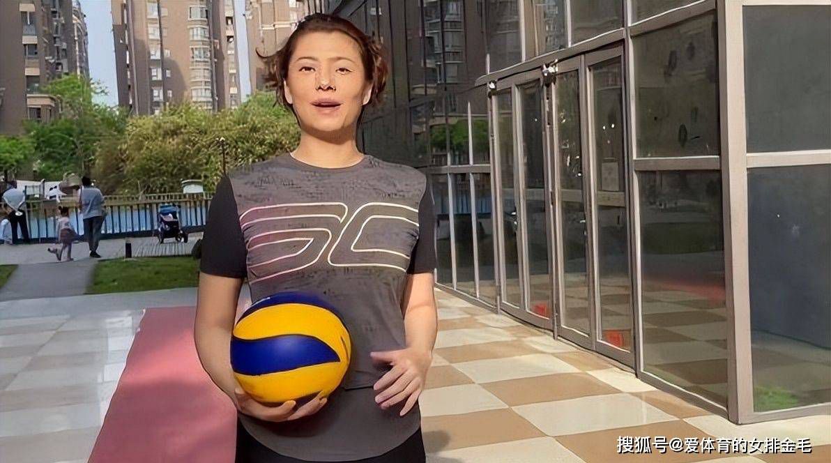 苏知非说：可我左想右想，总觉得这件事很没有性价比，苏若离又不能帮苏家赚钱，投入这么大代价去救她，完全没有意义啊。
