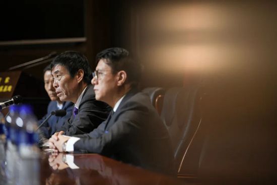 精品三区在线观看