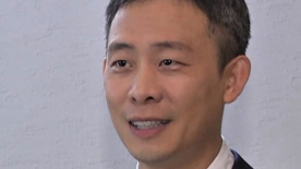 全身湿透的密娜小姐